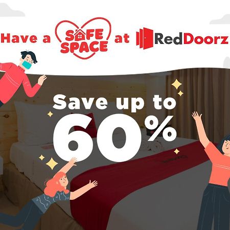 Reddoorz Plus @ Poblacion Makati Makati City Kültér fotó
