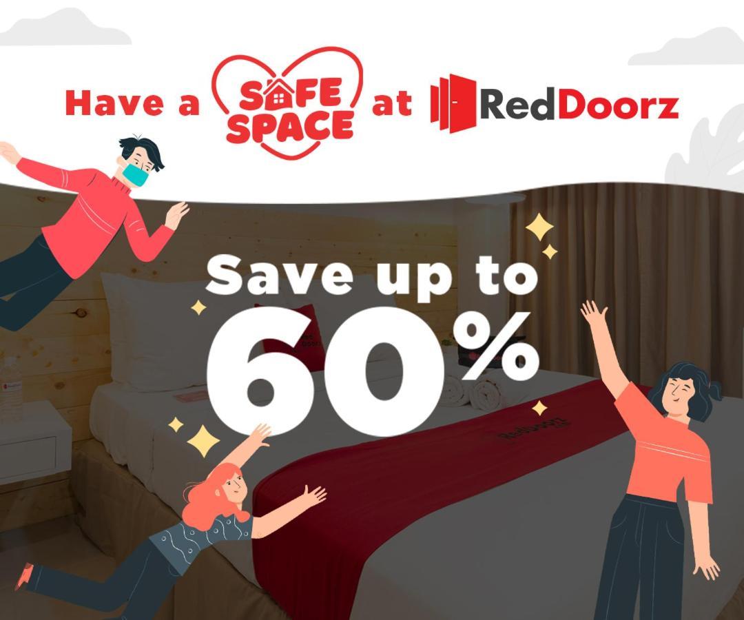 Reddoorz Plus @ Poblacion Makati Makati City Kültér fotó